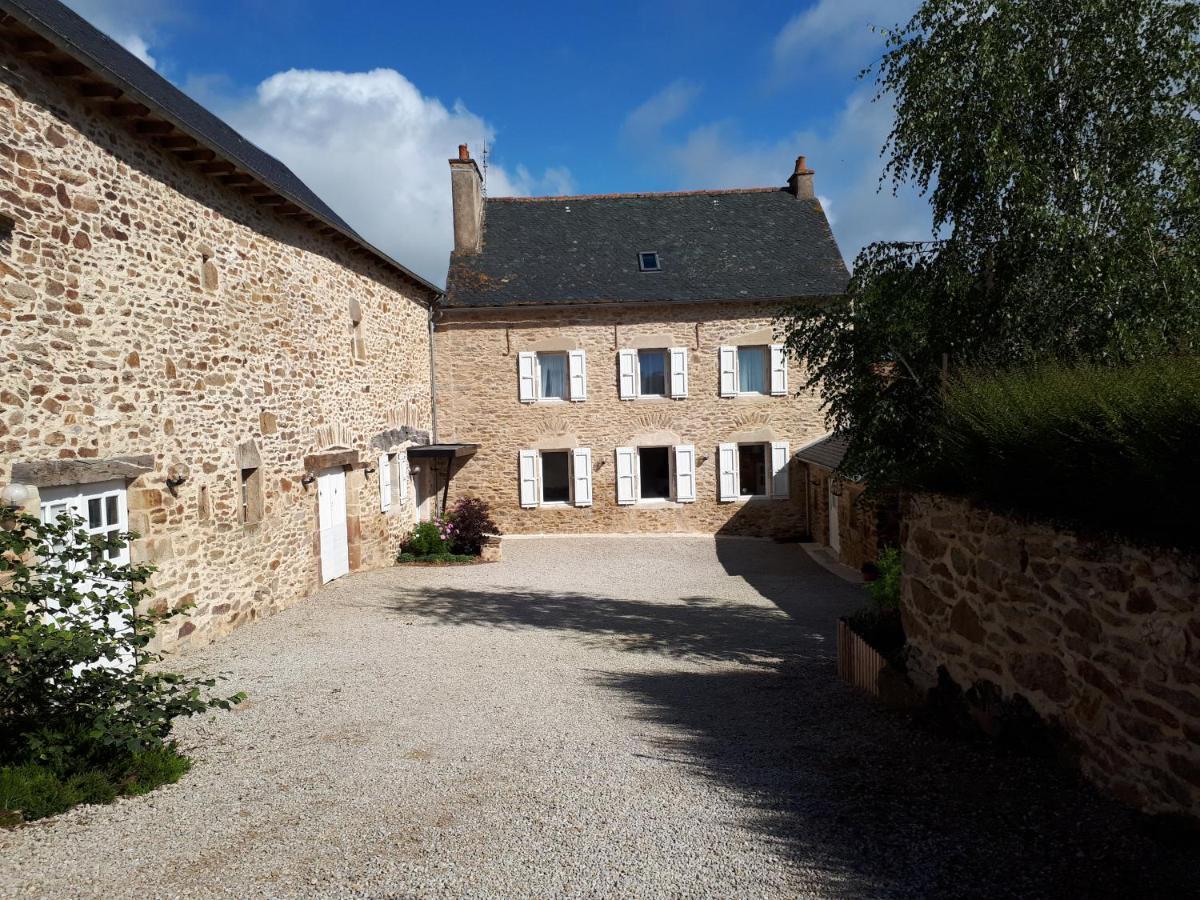 Chambres D'Hotes De Campagnet Moyrazes Exterior photo