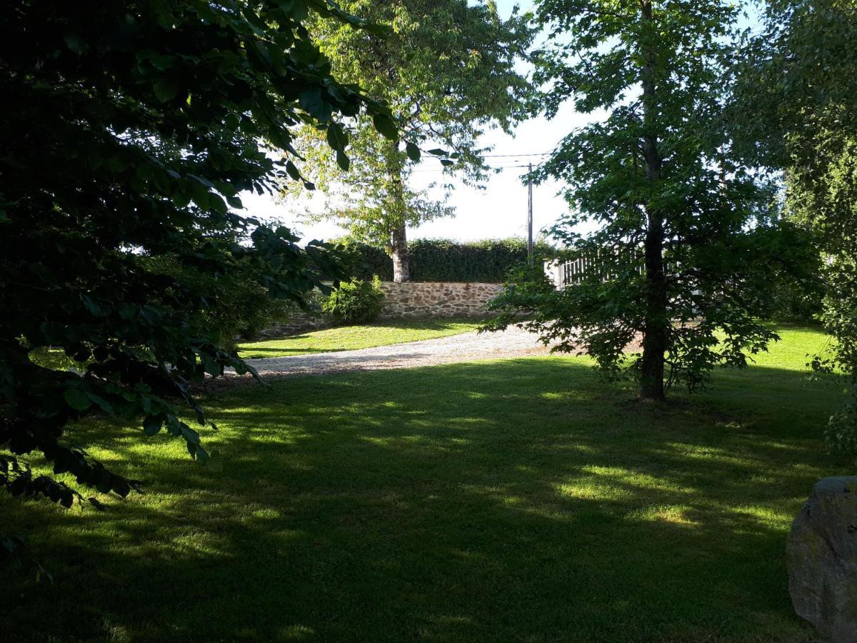 Chambres D'Hotes De Campagnet Moyrazes Exterior photo